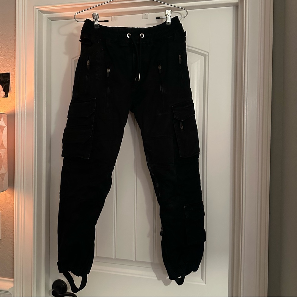RAVENMOTO Arcane Armored Cargo Joggers in All-Black Size Small, Armor Included